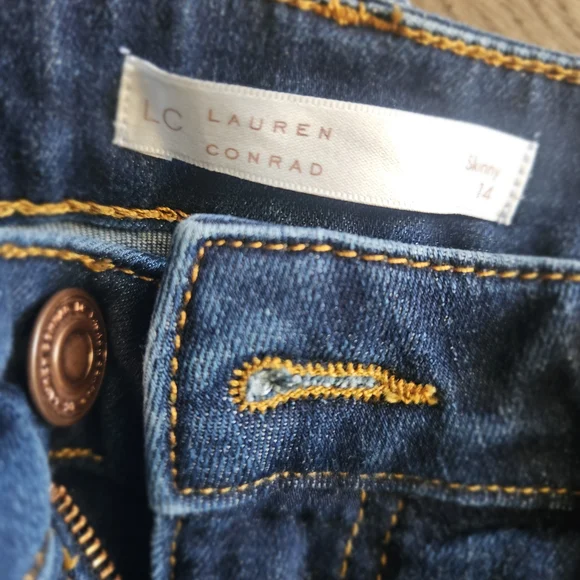 Lauren Conrad Jeans - Picture 3 of 4